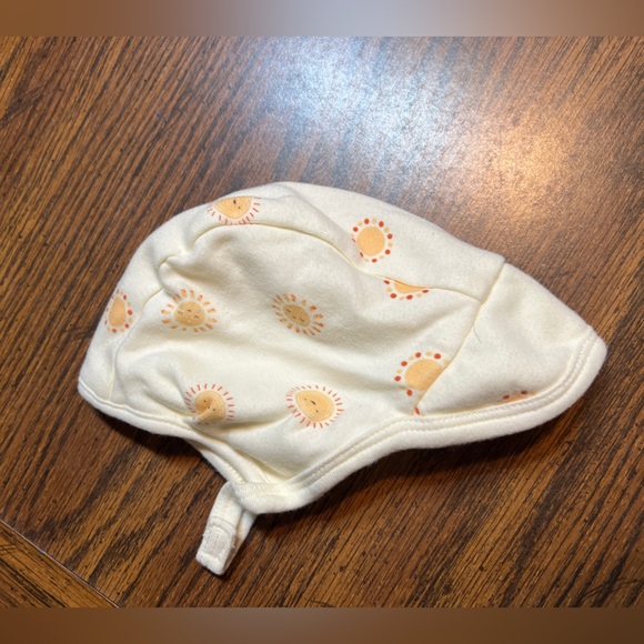 Emily and Oliver yellow baby security blanket and bib and hat - Picture 5 of 6